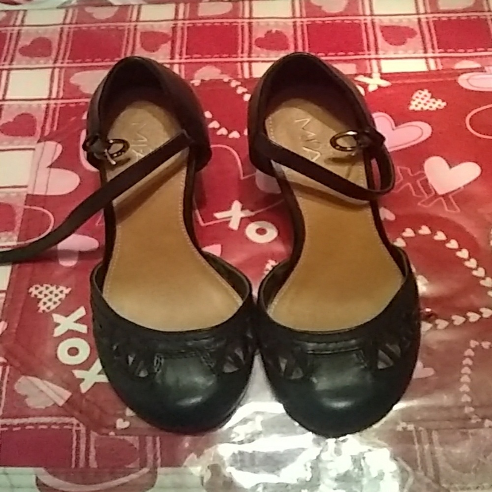 Mia Girl Heels